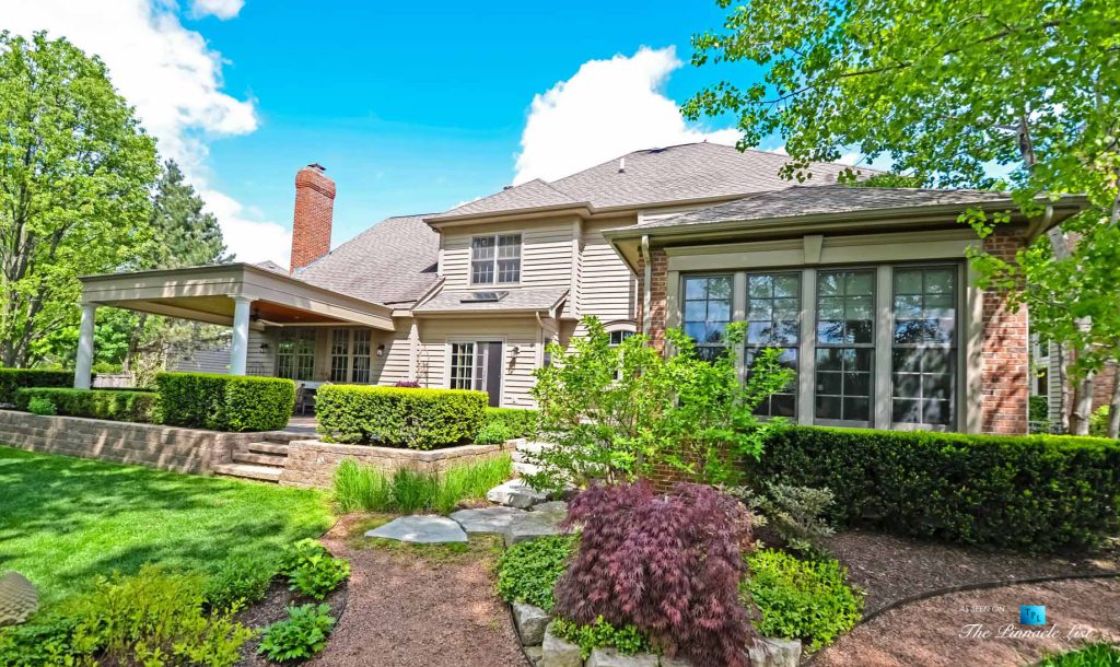 27 Marywood Trail, Wheaton, IL, USA 🇺🇸 SOLD 875,000 Michael