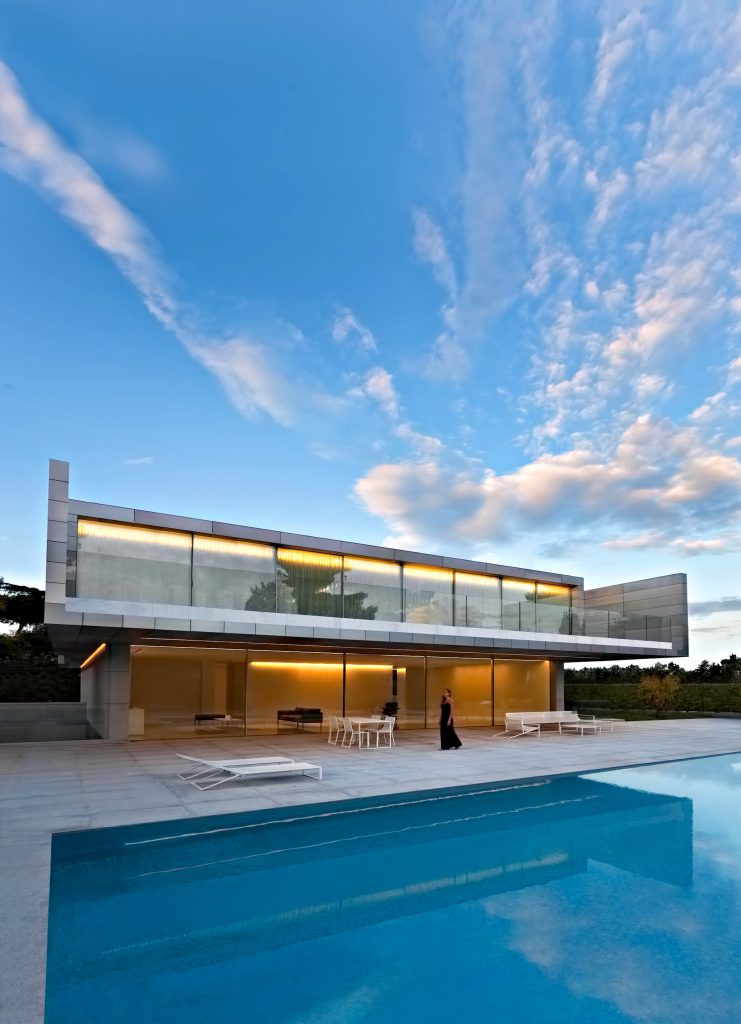 Casa de Aluminio Luxury Residence - Madrid, Spain