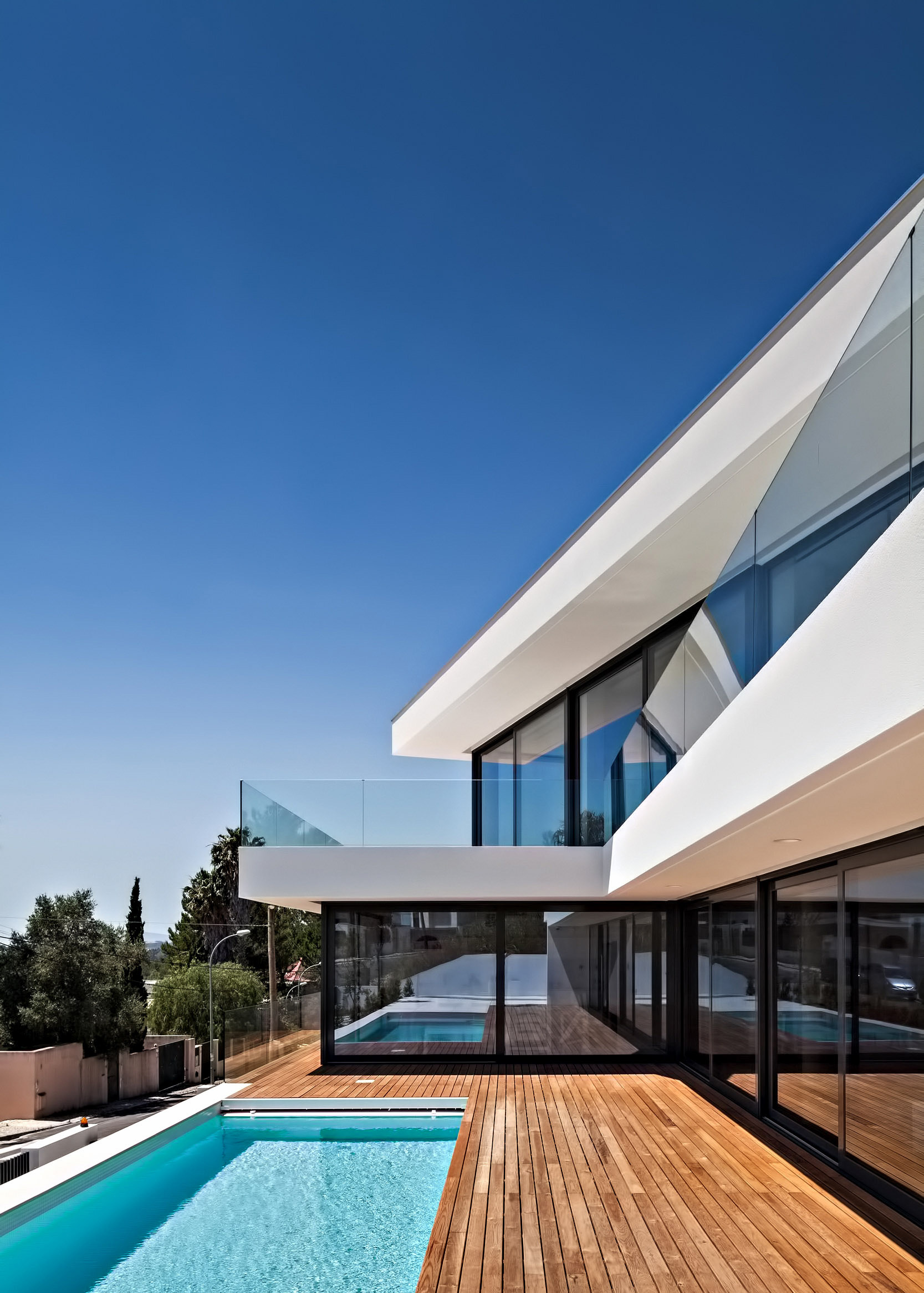 JC House Luxury Residence - Cruz Quebrada, Lisbon, Portugal