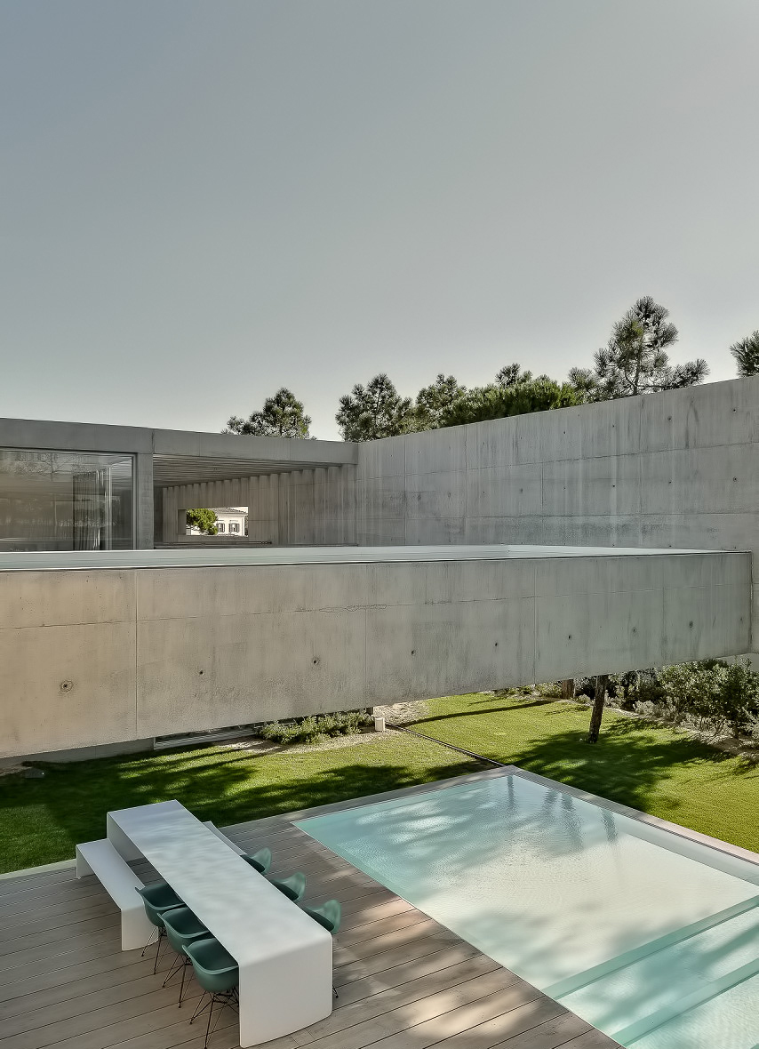 Wall House Luxury Residence – Cascais, Lisbon, Portugal