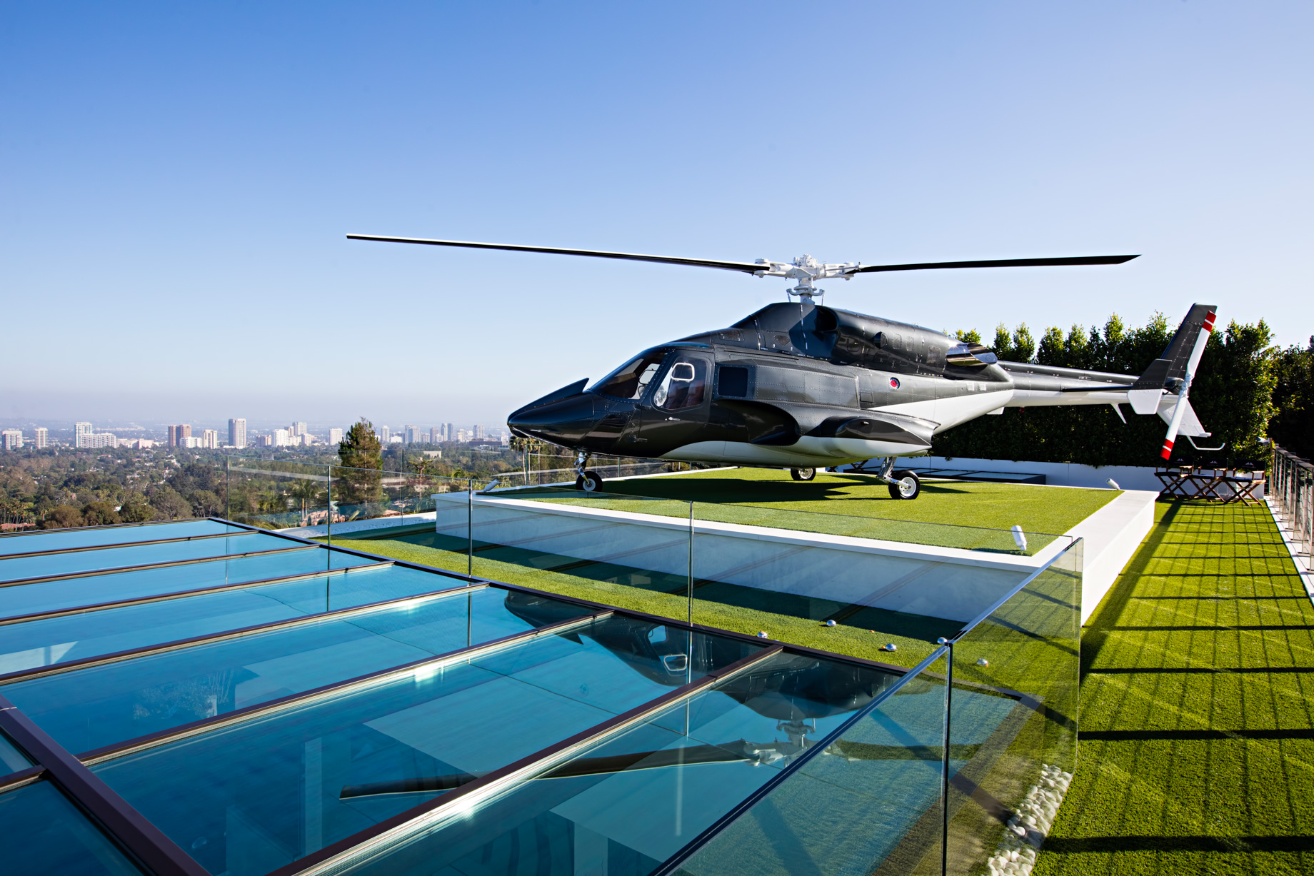 Original Airwolf Helicopter – 924 Bel Air Rd, Los Angeles, CA, USA