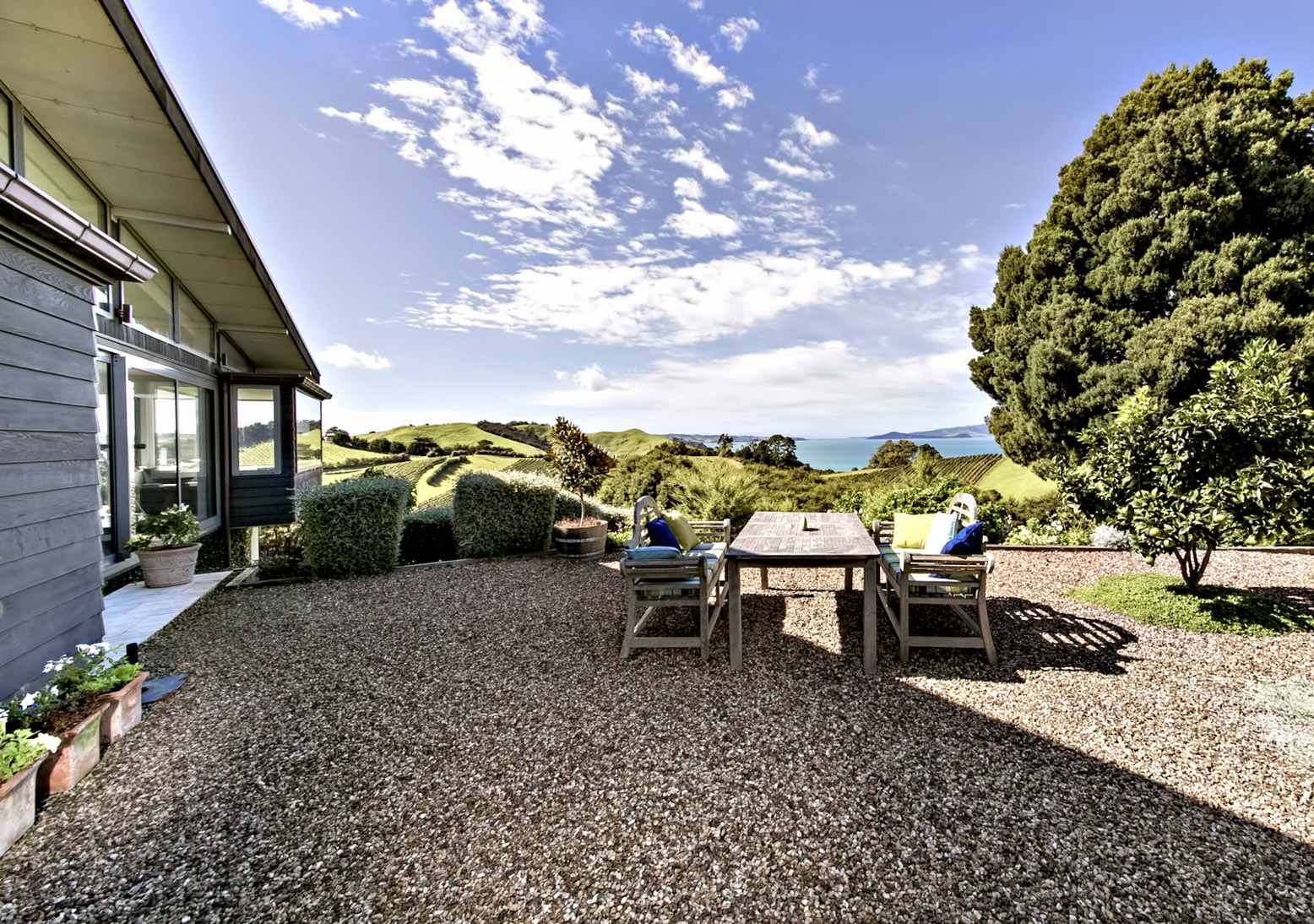 Woodside Bay Residence - Waiheke Island, Auckland, New Zealand