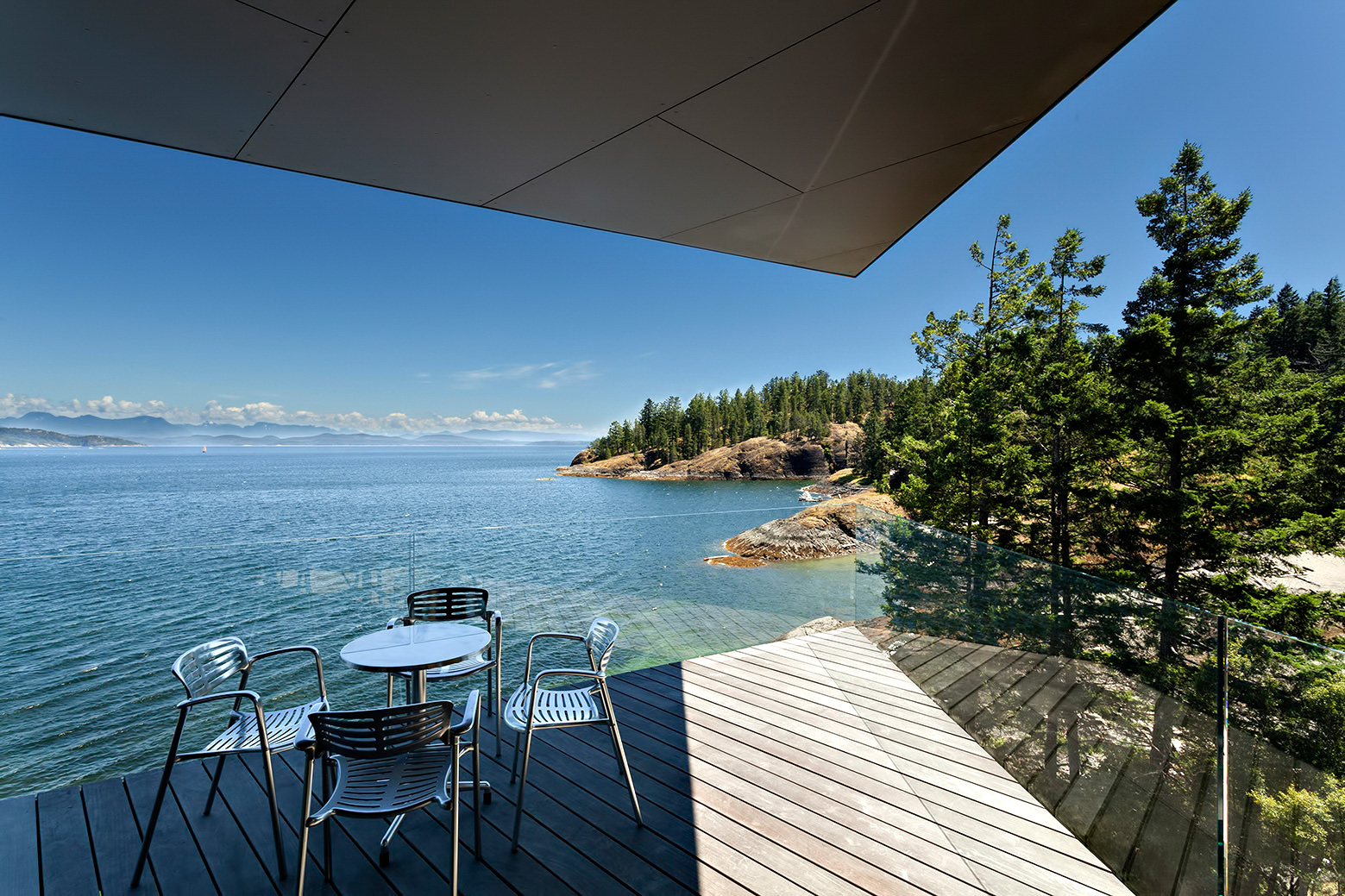 Tula House Luxury Residence – Quadra Island, BC, Canada