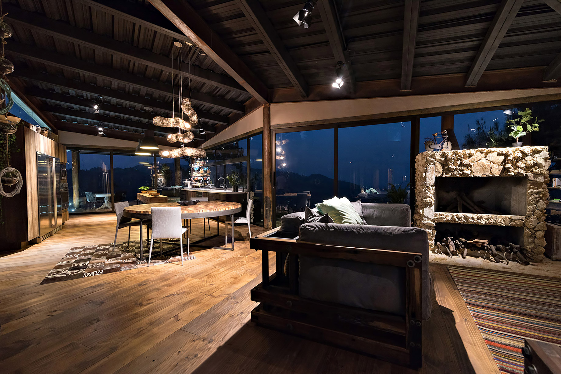 Gozu House Luxury Residence – El Retiro, Antioquia, Colombia