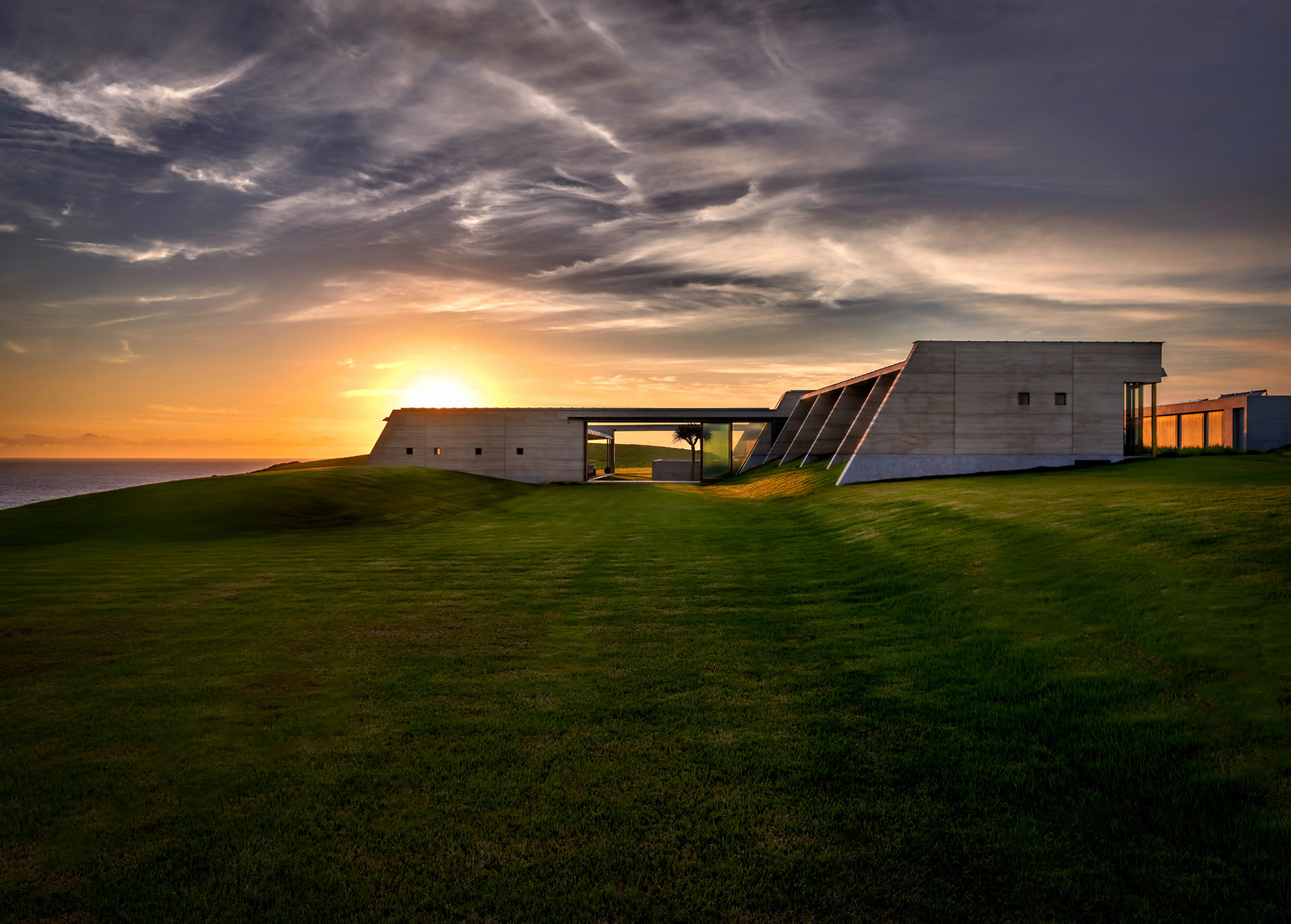 Farm House Residence - Gerroa, New South Wales, Australia