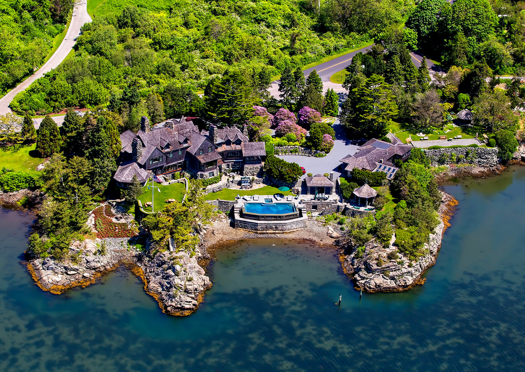 Wildacre - The Luxury Oceanfront Estate of Billionaire Campbell Soup Heiress Dorrance Hamilton