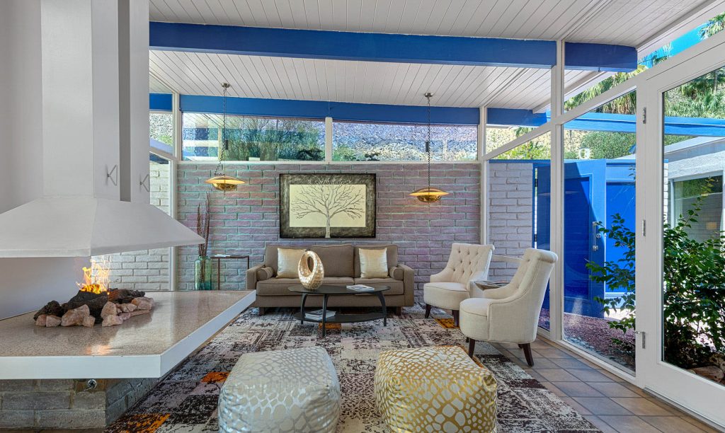 Mid-Century Modern - 342 S Patencio Rd, Palm Springs, CA, USA