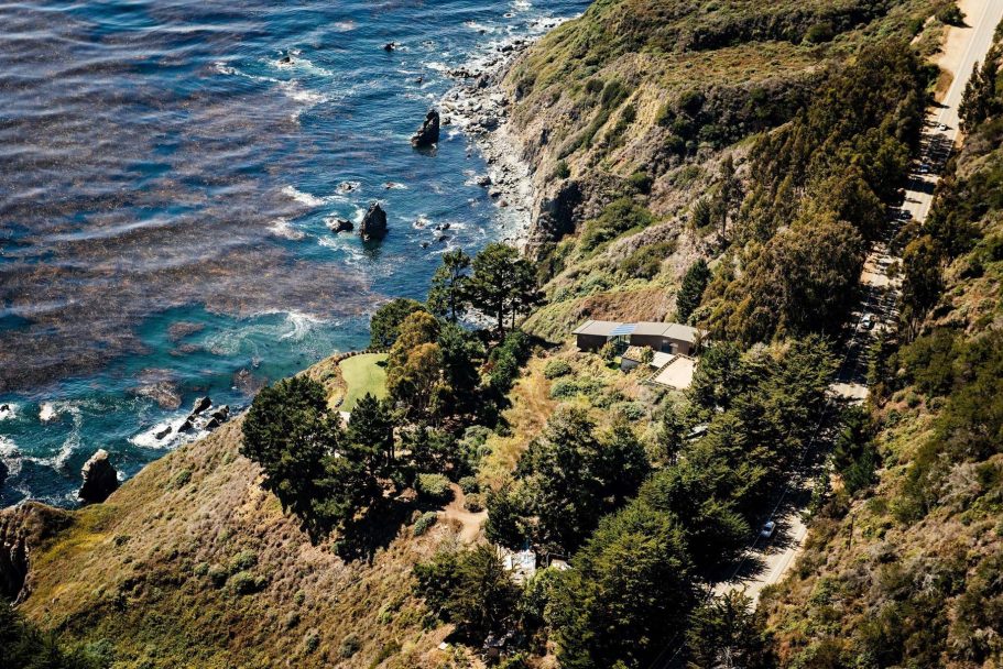 Fall House Luxury Residence - Cabrillo Hwy, Big Sur, CA, USA