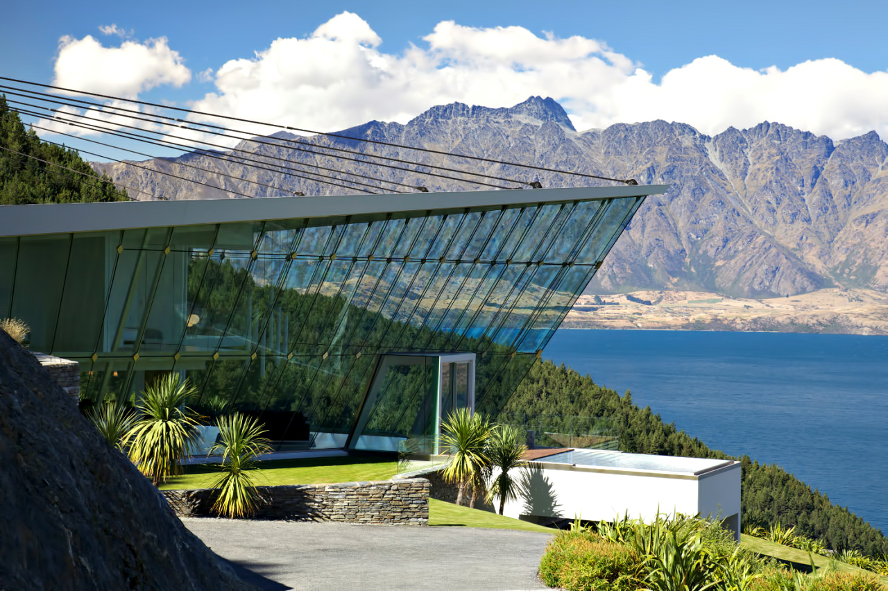 Jagged Edge Luxury Residence – Queenstown, New Zealand