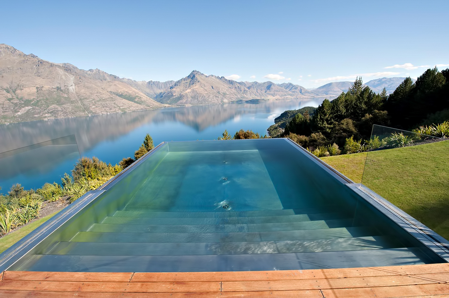 Jagged Edge Luxury Residence – Queenstown, New Zealand