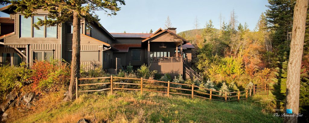 Thunder Ranch - 7095 Bottle Bay Rd, Sagle, ID, USA