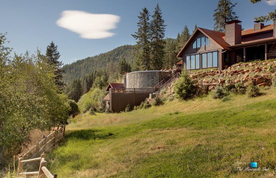 Thunder Ranch - 7095 Bottle Bay Rd, Sagle, ID, USA