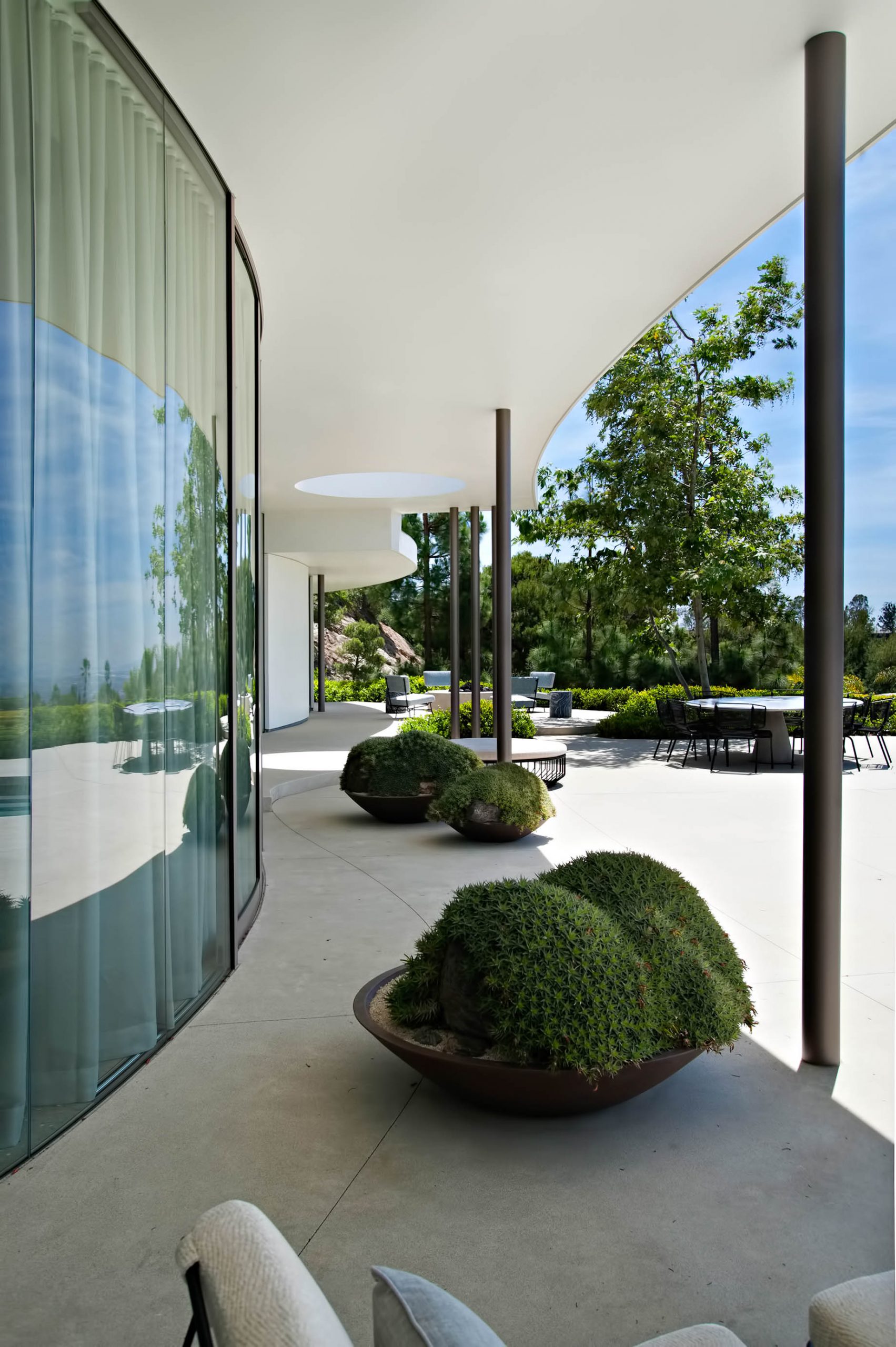 Trousdale Estates Modern – 1935 Carla Ridge, Beverly Hills, CA, USA
