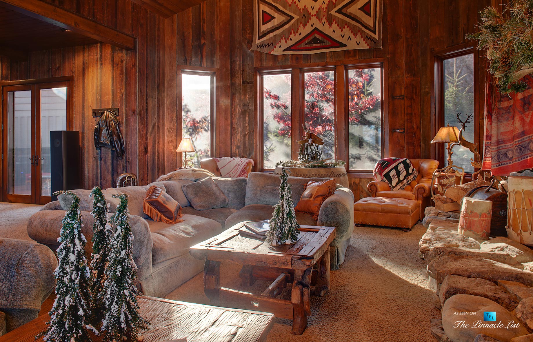 Winter Holidays - Thunder Ranch - 7095 Bottle Bay Rd, Sagle, ID, USA