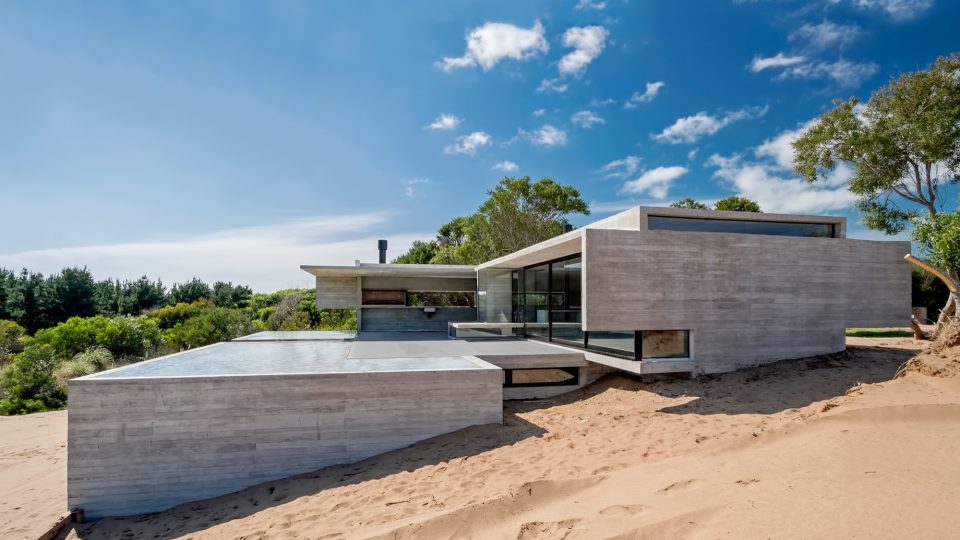Casa en la Duna - Costa Esmeralda, Buenos Aires, Argentina