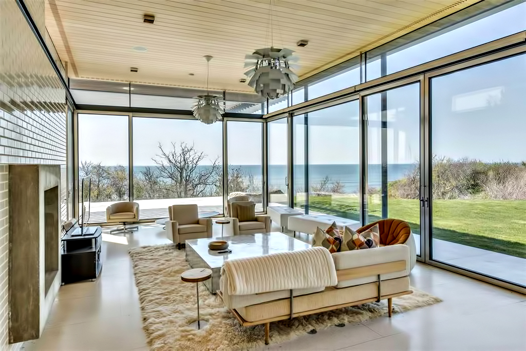 Hamptons Beach House – 234 Old Montauk Hwy, Montauk, NY, USA