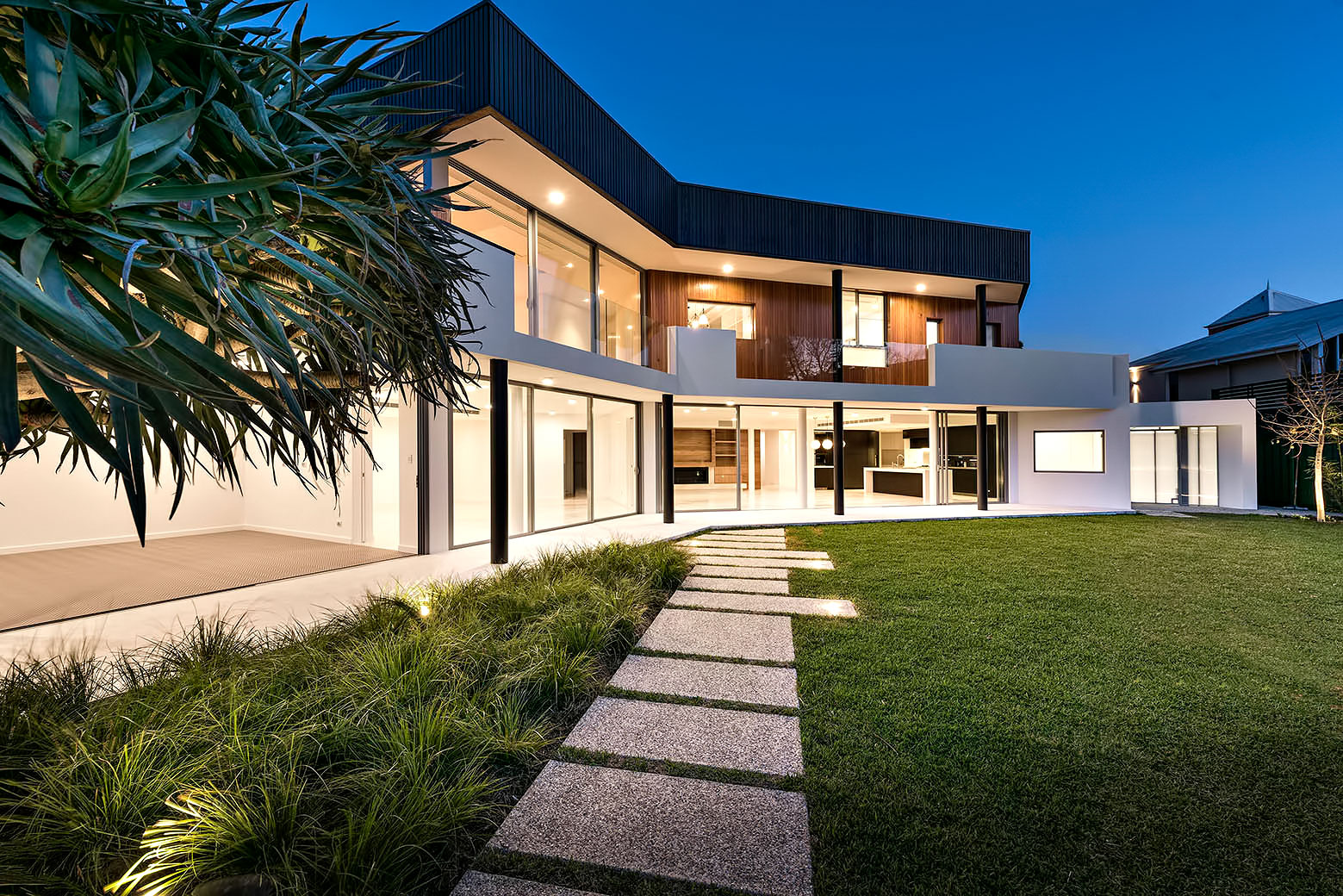 Dalkeith Luxury Residence – 135 Circe Cir, Dalkeith, WA, Australia