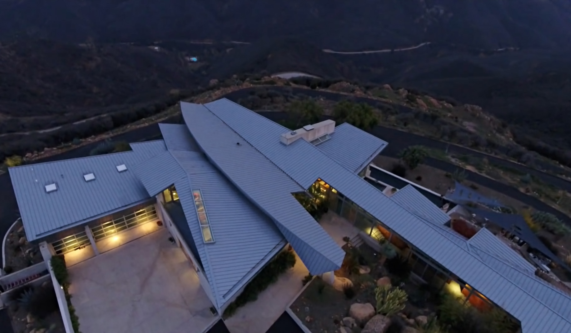 Mataja Luxury Residence – 12815 Yellow Hill Rd, Malibu, CA, USA