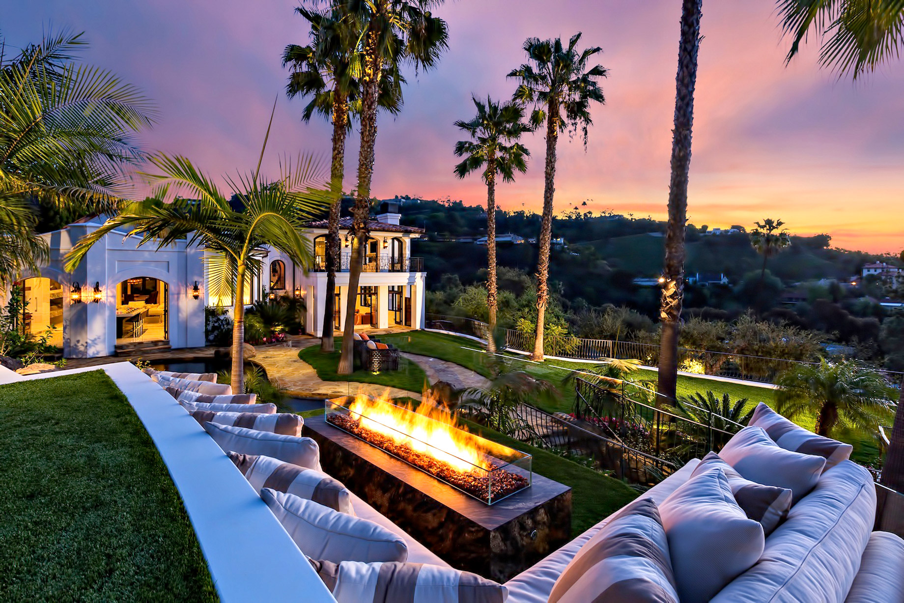 Cielo Luxury Retreat - 10048 Cielo Dr, Beverly Hills, CA, USA