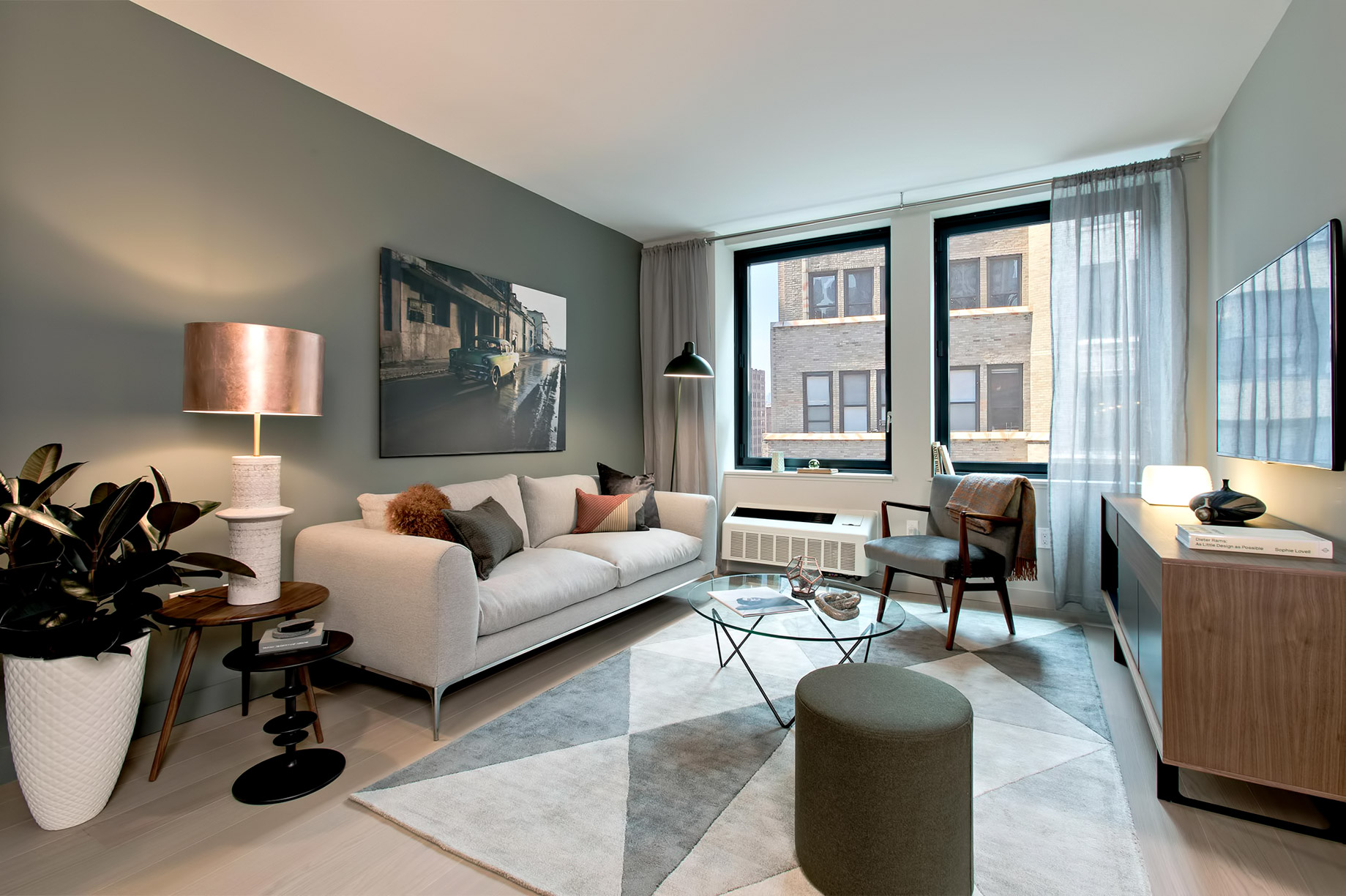 Chelsea29 Luxury Apartments - 221 W 29th St, New York, NY, USA