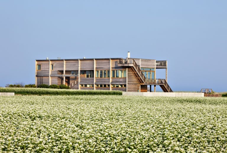 Ocean Pond Luxury Residence Town Line Rd, Wainscott, NY, USA The