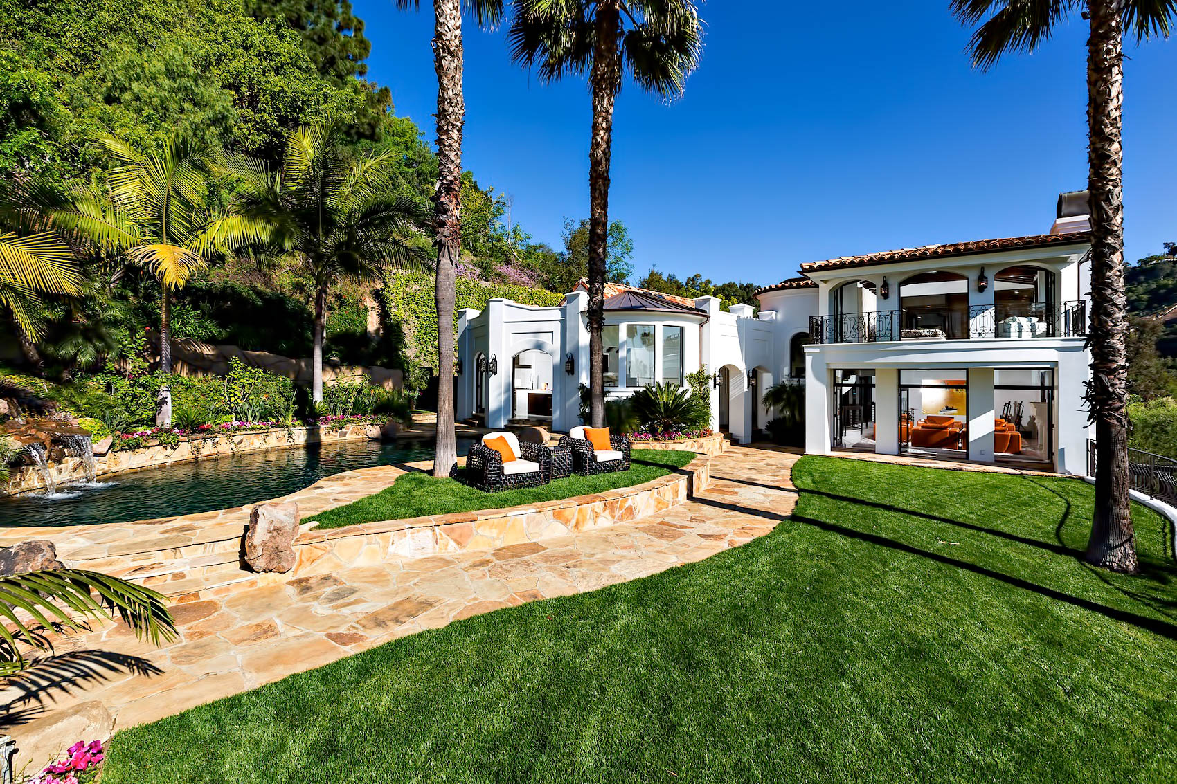 Cielo Luxury Retreat – 10048 Cielo Dr, Beverly Hills, CA, USA