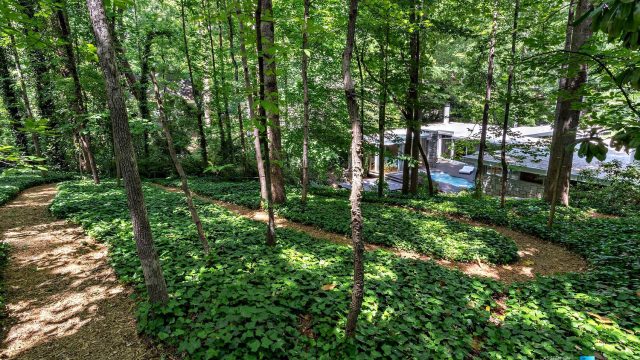 3052 W Pine Valley Road NW, Atlanta, GA, USA