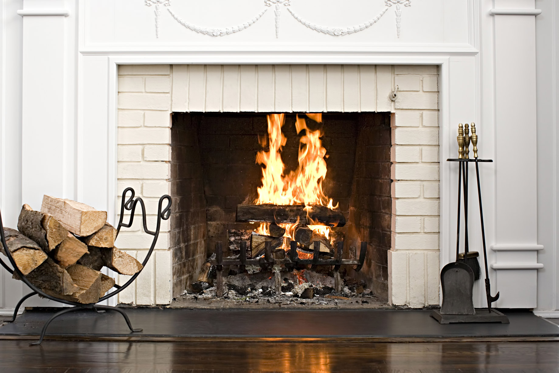 Wood Burning Fireplace - Home Renovation Tips - Fireplace Upgrade and Chimney Guide for Homeowners