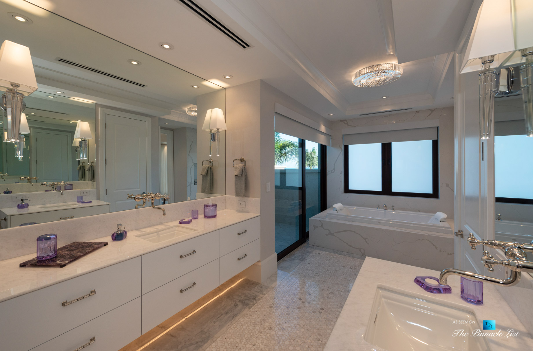 103 Andros Rd, Key Largo, FL, USA - Master Bathroom - Luxury Real Estate - Ocean Reef Club Home