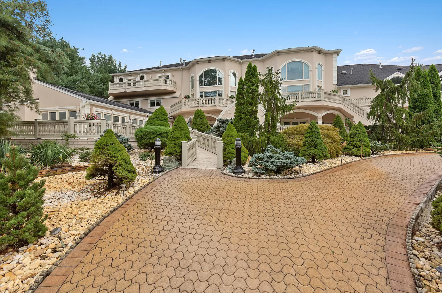 Luxury Estate - 105 Middletown Rd, Holmdel, NJ, USA