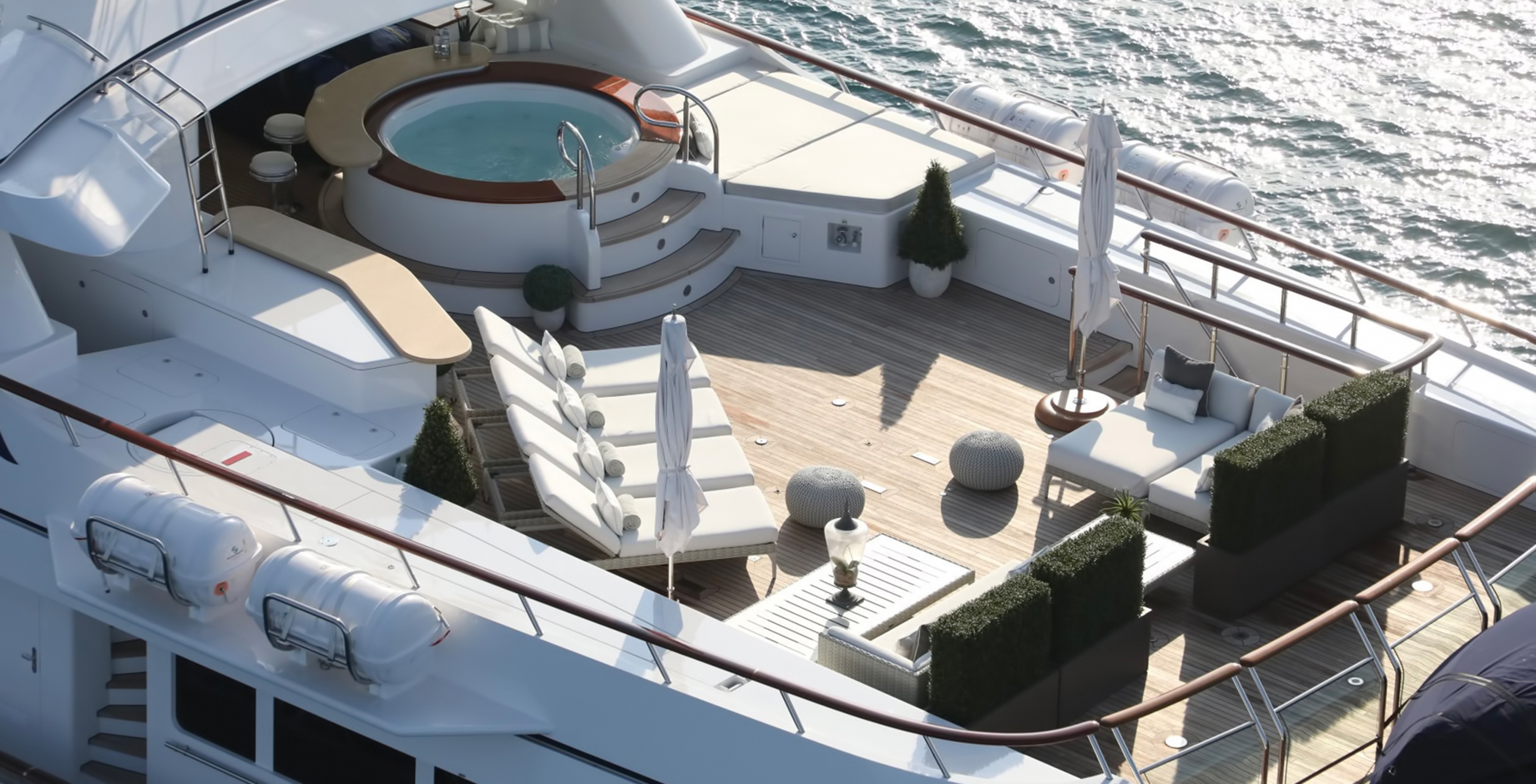 Finding the Right Superyacht for Your Lifestyle – The Skys The Limit For Luxury Yacht Decor