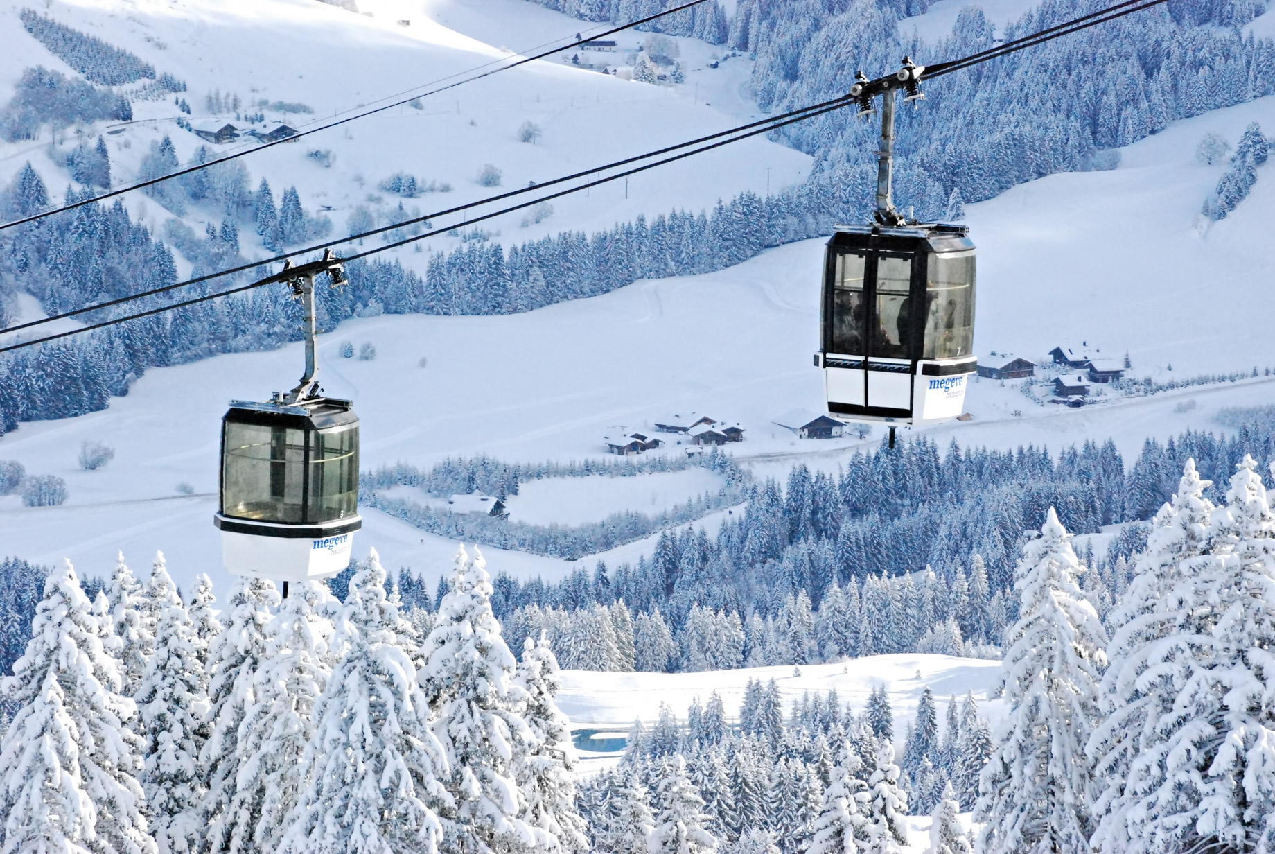 Megève – French Alps Mountain Resort – An Exclusive Très Chic Luxury Winter Paradise