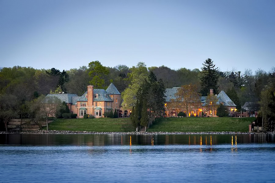 Knollwood Mansion Oconomowoc - 5 of Wisconsin’s Historically Significant Grand Mansions and Premier Luxury Estates