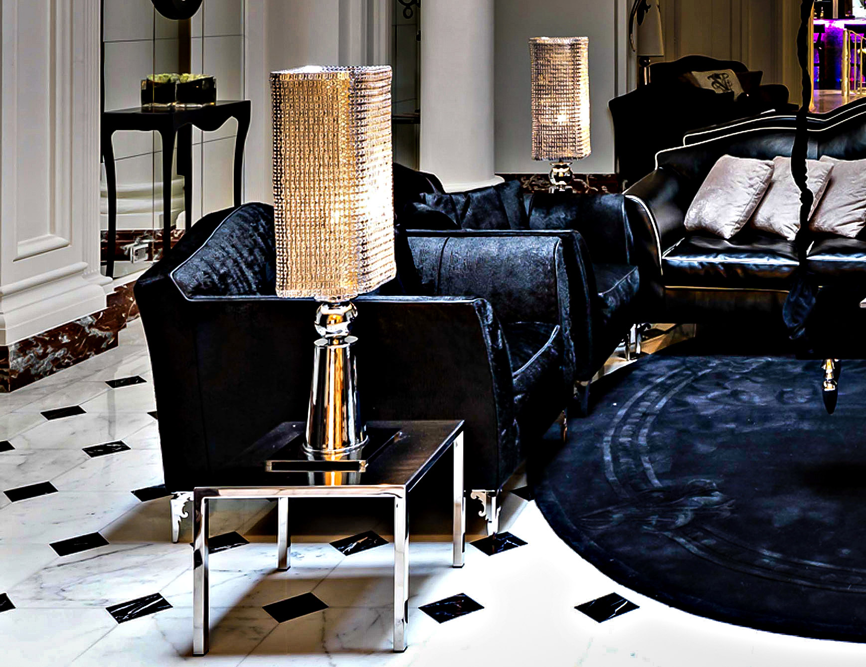 Shimmering Brass Table Lamps Naturally Convey the Aura of Luxury