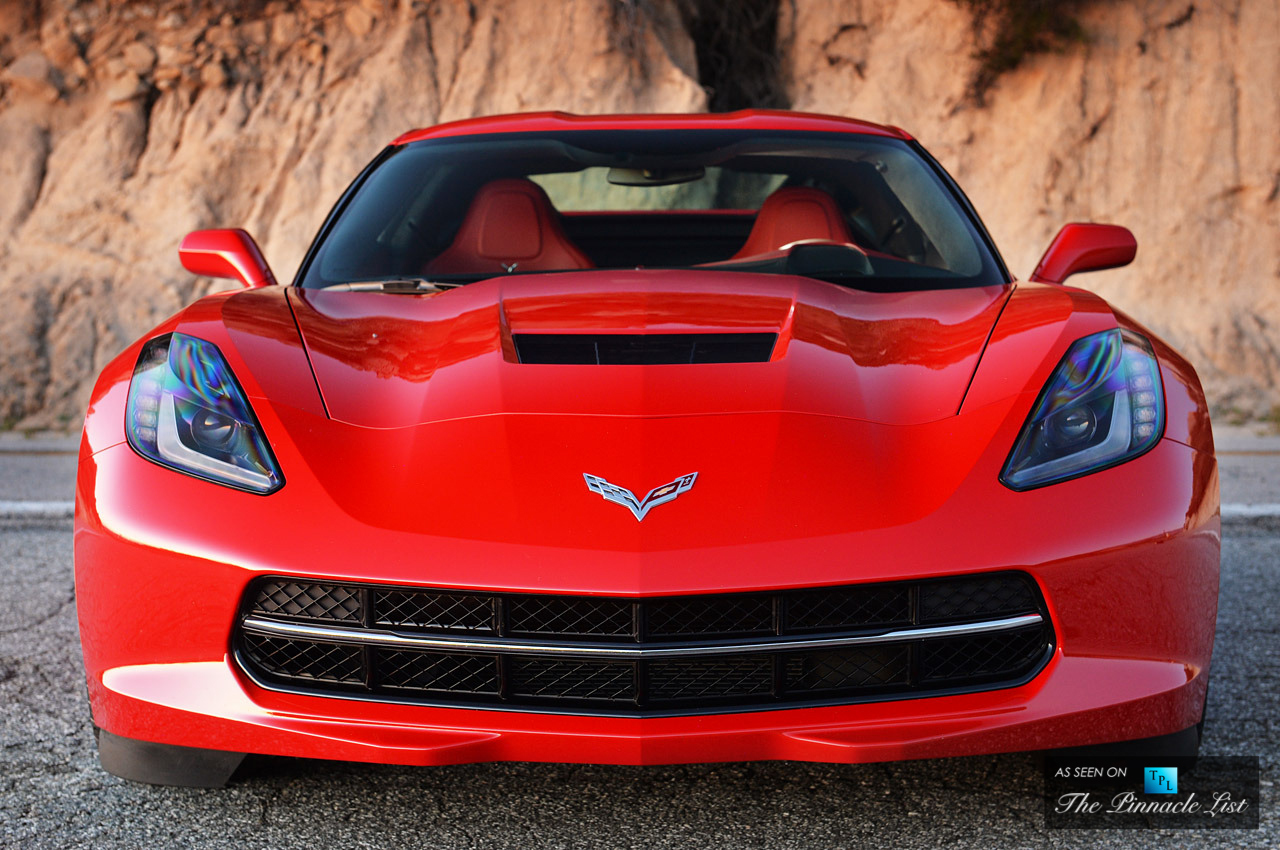 2014 Chevrolet Corvette Stingray - Reinventing the Iconic American Luxury Sports Car