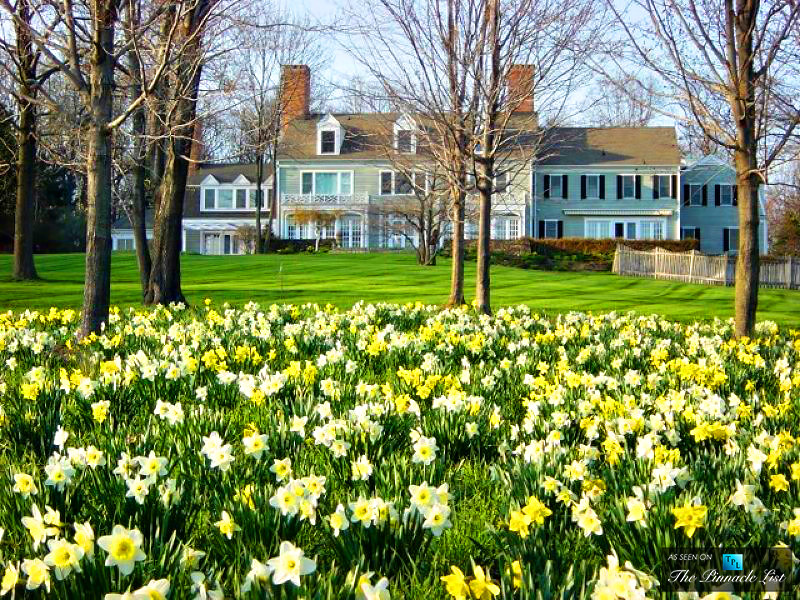 Hilltop Mansion - 10 Fieldview Lane, Tewksbury, NJ, USA