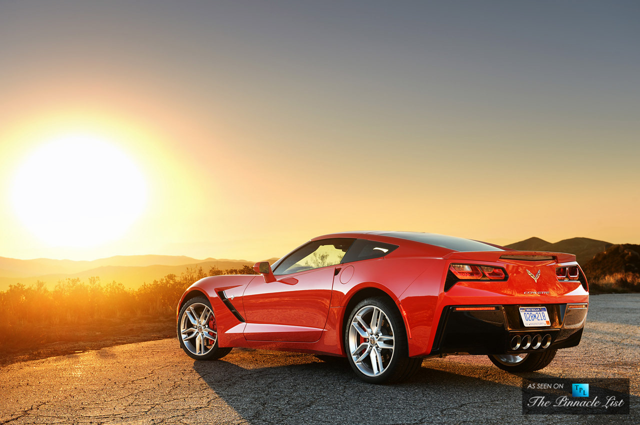 2014 Chevrolet Corvette Stingray - Reinventing the Iconic American Luxury Sports Car