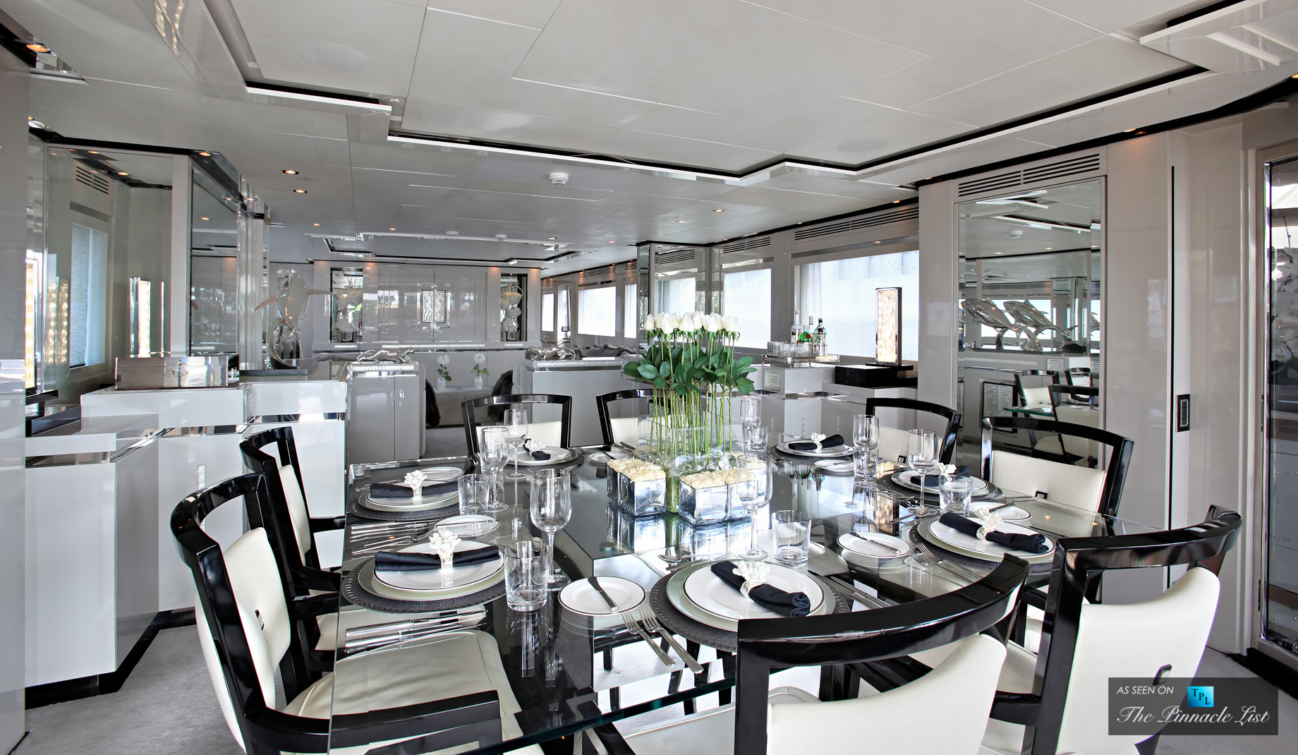 Sealyon Superyacht – Charter Availability for Caribbean and South Pacific