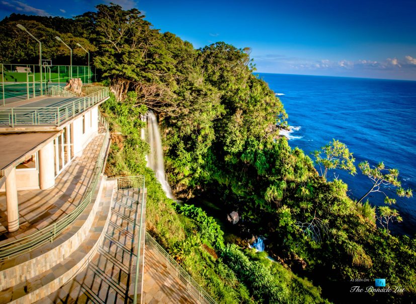 Water Falling Estate - 32-1056 Old Mamalahoa Hwy, Ninole, HI, USA