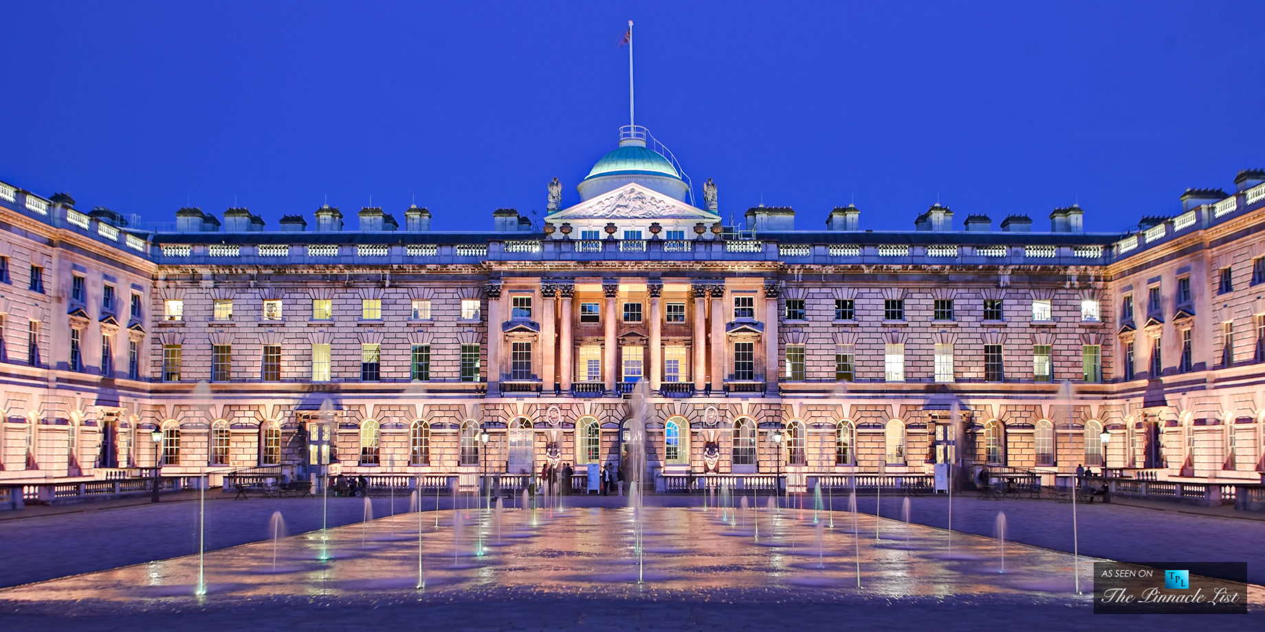 The Story Behind the Walls - Somerset House at the Strand in London