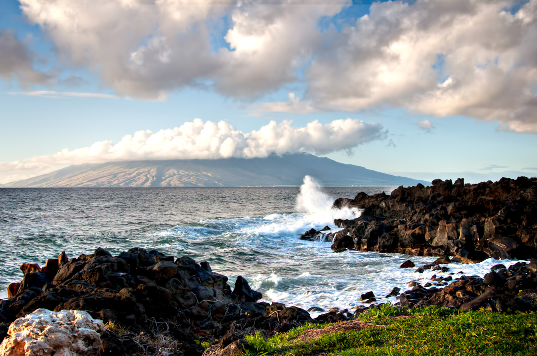 Beach View of Lanai Island in Hawaii – Lanai – The Most Expensive Private Island Real Estate Transaction in History