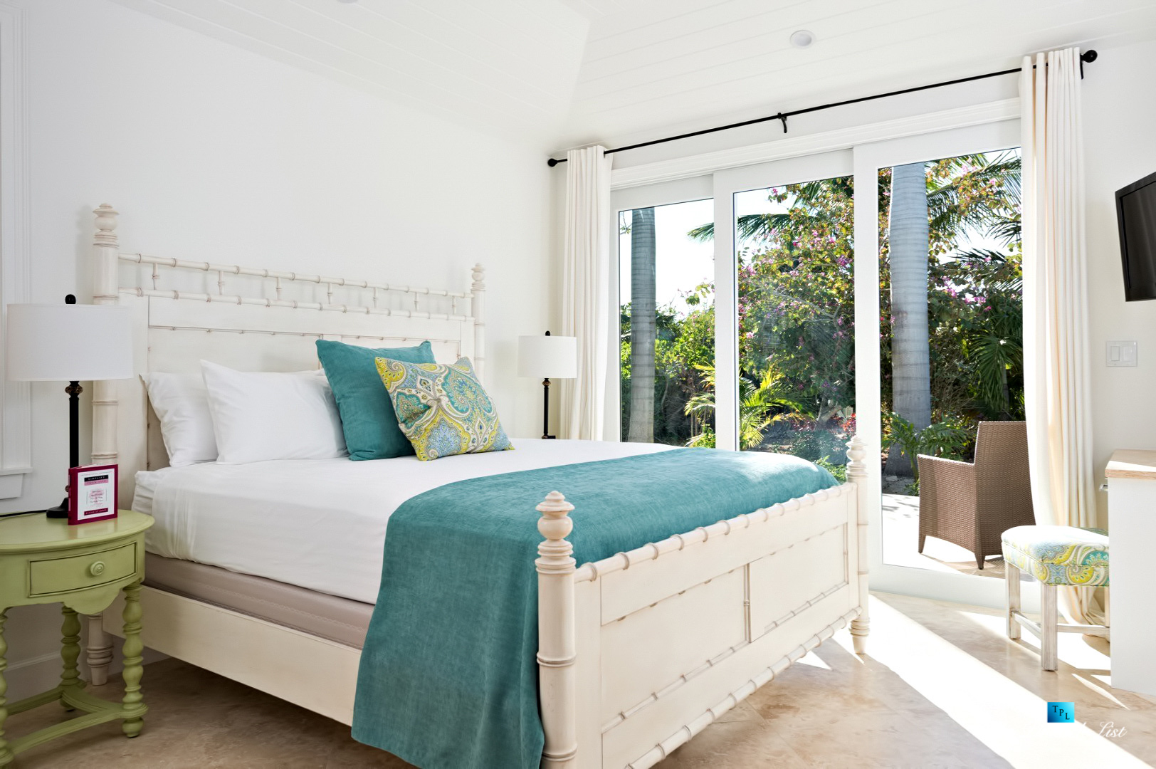 Villa Aquazure - Providenciales, Turks and Caicos Islands - Bedroom - Luxury Real Estate - Beachfront Home