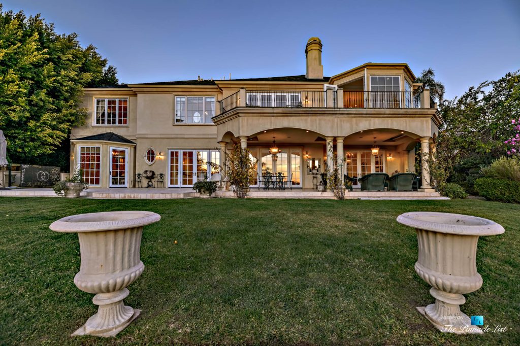 205 N Tigertail Rd, Los Angeles, CA, USA The Pinnacle List