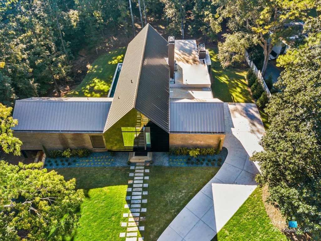 2716 Ridgewood Rd NW, Atlanta, GA, USA - Drone Aerial View - Luxury Real Estate - Modern Contemporary Buckhead Home