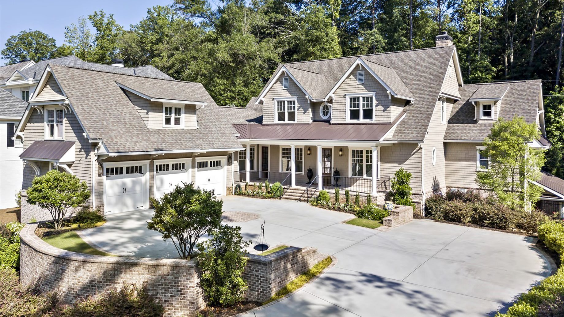 935 Peachtree Battle Ave NW, Atlanta, GA, USA 🇺🇸 – SOLD – $1,515,000 – Debra Johnston