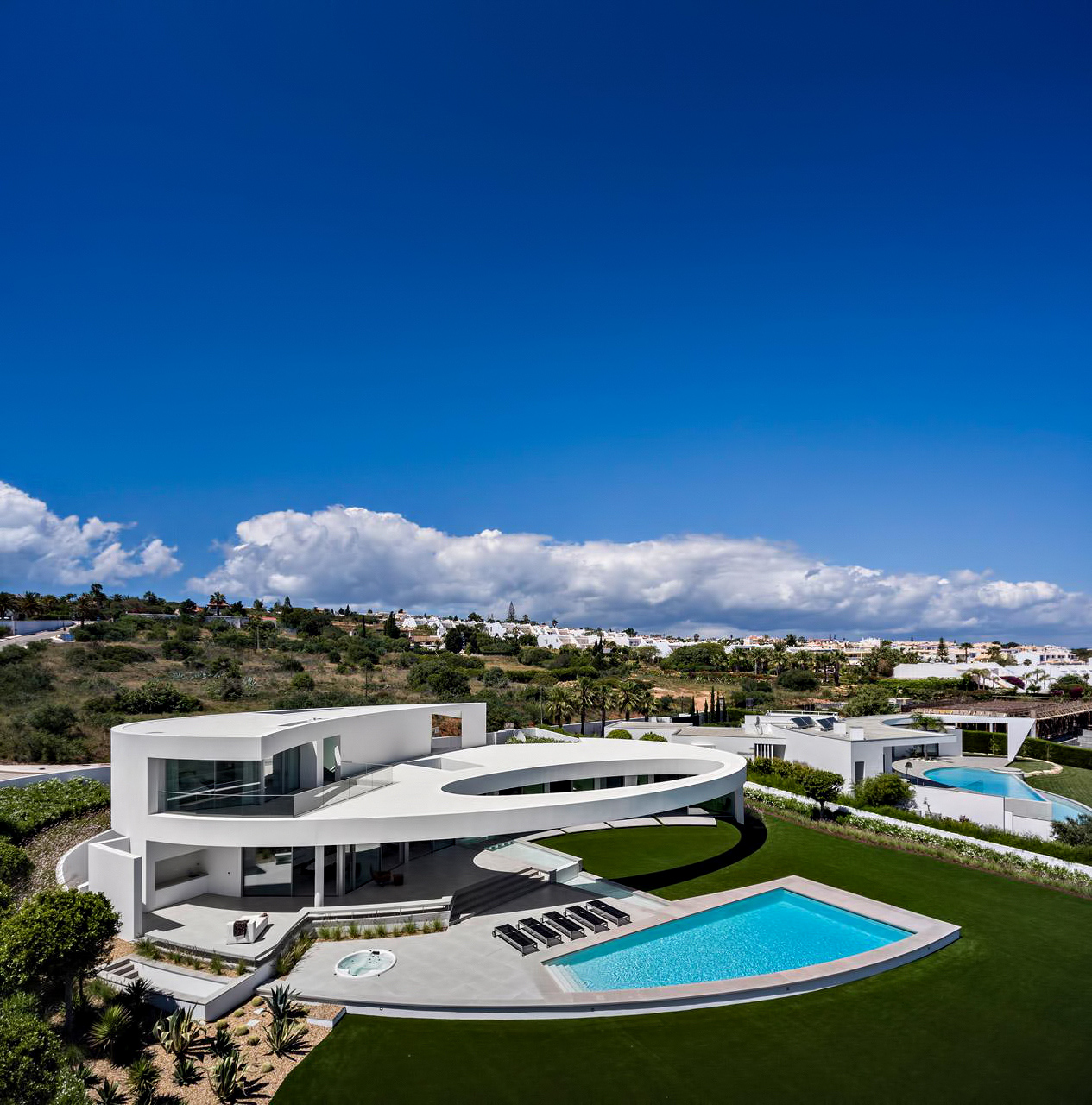 Casa Eliptica Luxury Residence - Praia da Luz, Algarve, Portugal