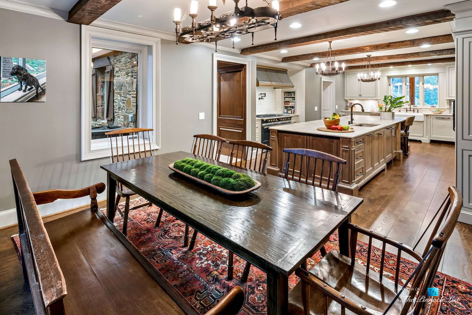 75 Finch Forest Trail, Atlanta, GA, USA – Eating Area and Kitchen – Luxury Real Estate – Sandy Springs Home