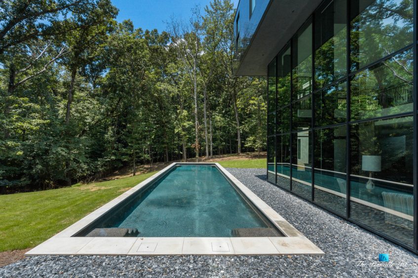 2716 Ridgewood Rd NW, Atlanta, GA, USA - Backyard Pool View - Luxury Real Estate - Modern Contemporary Buckhead Home