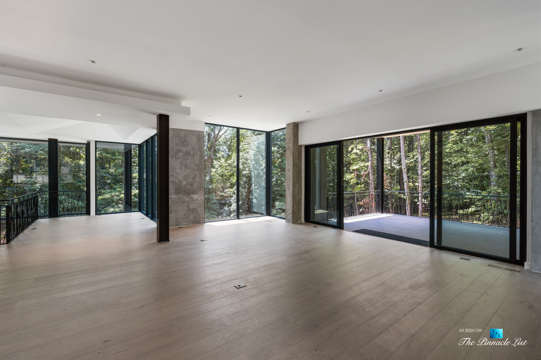 2716 Ridgewood Rd NW, Atlanta, GA, USA - Family Room - Luxury Real Estate - Modern Contemporary Buckhead Home