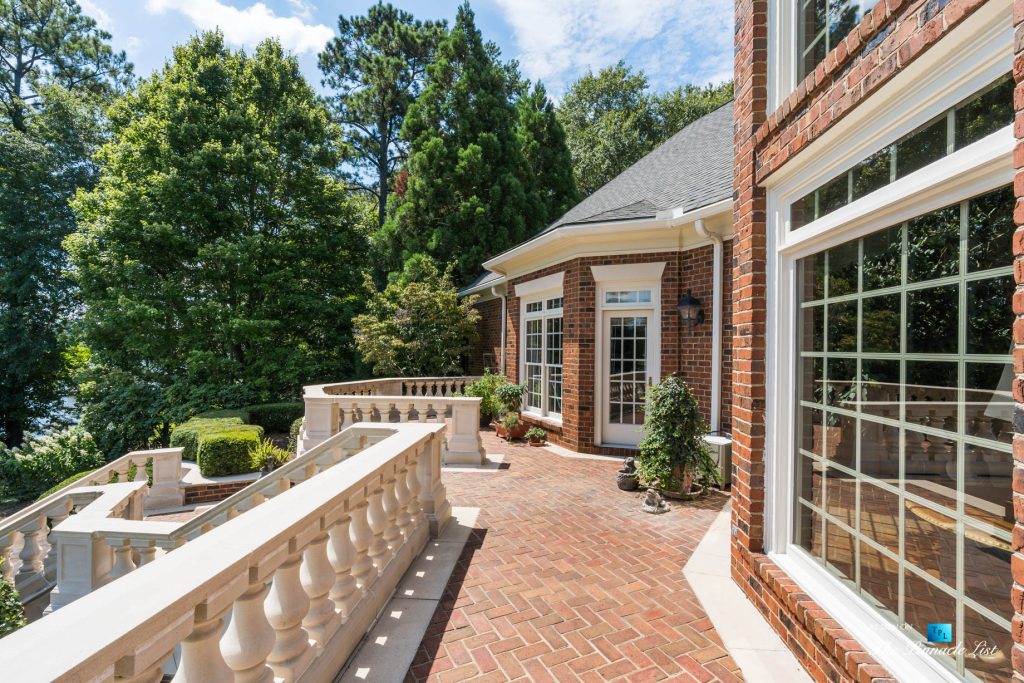 215 Lakecrest Dr NE, Milledgeville, GA, USA 🇺🇸 For Sale 2,750,000 The Pinnacle List